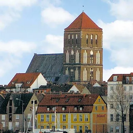 Hotel Altes Hafenhaus Rostock