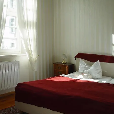 Altes Hafenhaus 3* Rostock