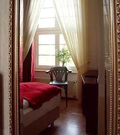 Hotel Altes Hafenhaus 3*